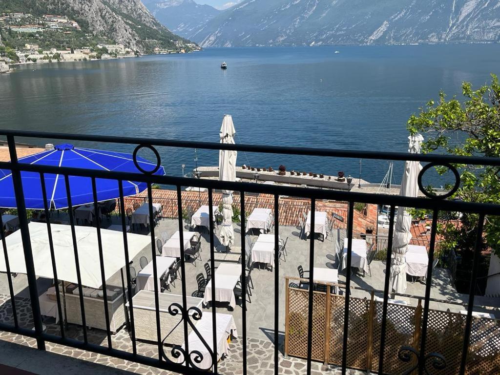 Hotel Alla Noce ลีโมเนซุลการ์ดา ภายนอก รูปภาพ